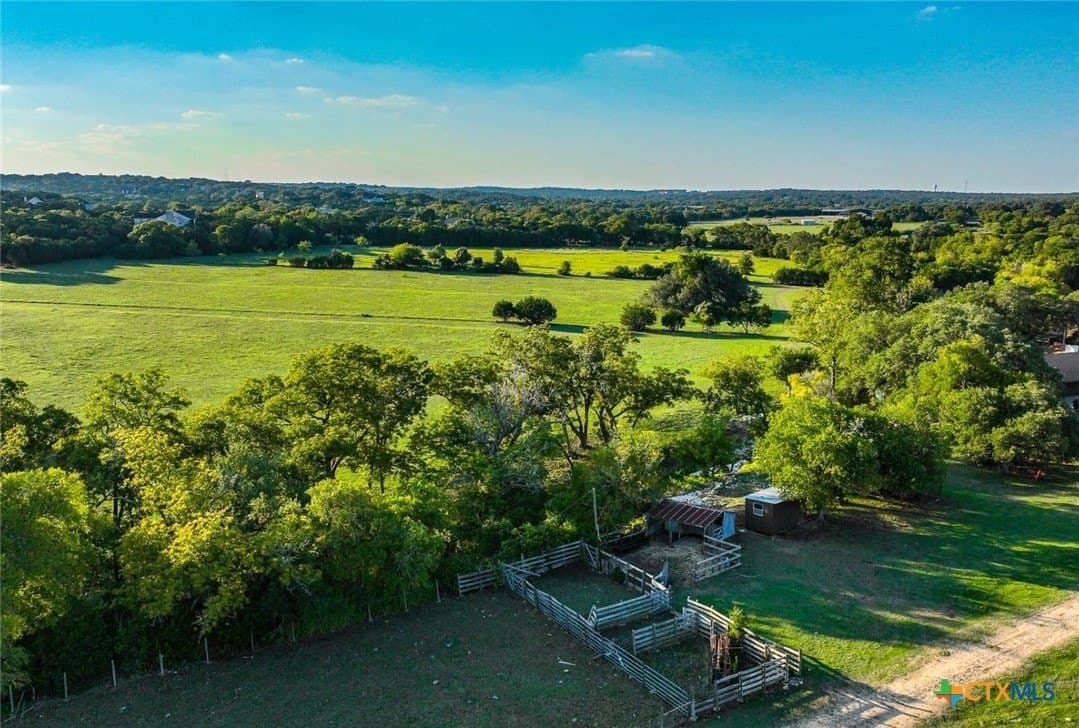 88.68 acres in Hays County - photo 8
