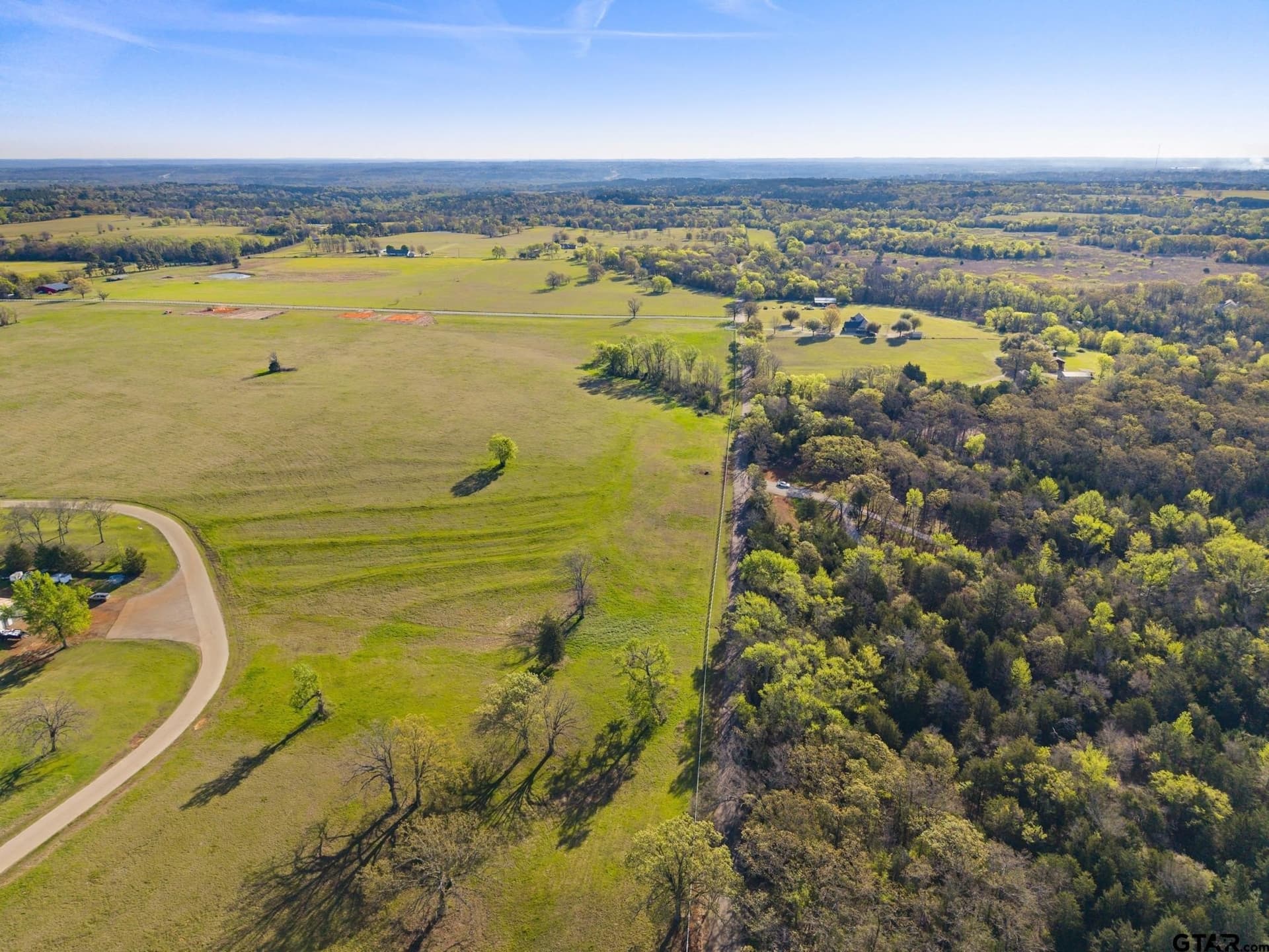 0.89 acres in Smith County - photo 6