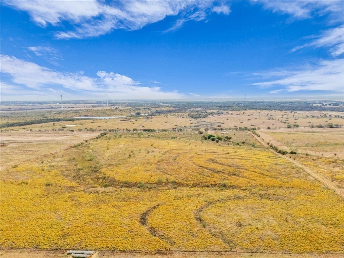 58.67 acres in Hill County - photo 9