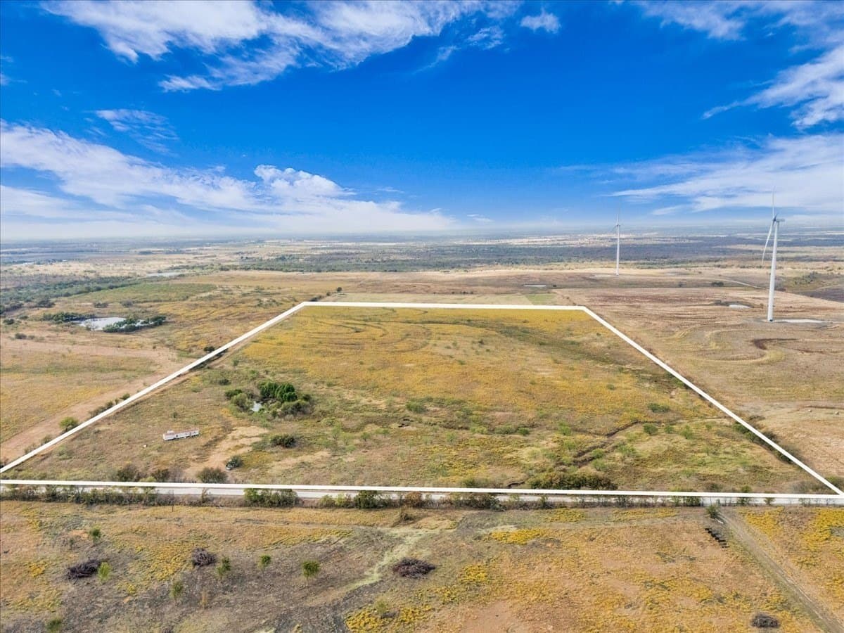 58.67 acres in Hill County - photo 24