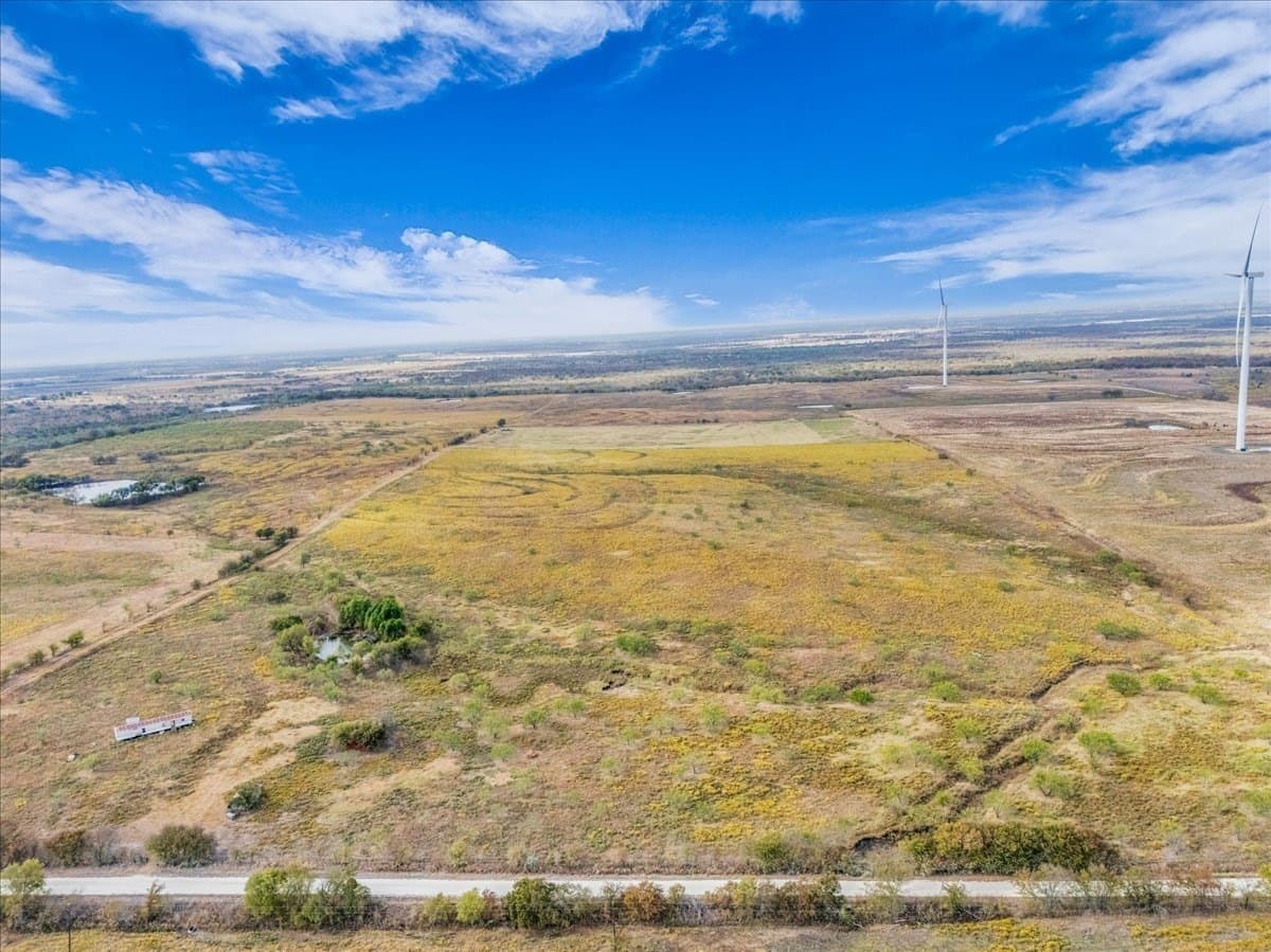 58.67 acres in Hill County - photo 23