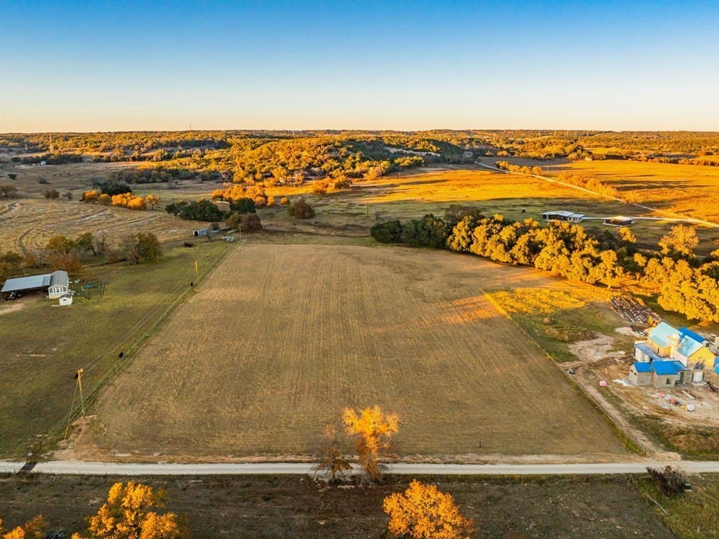 10.04 acres in Gillespie County - photo 18