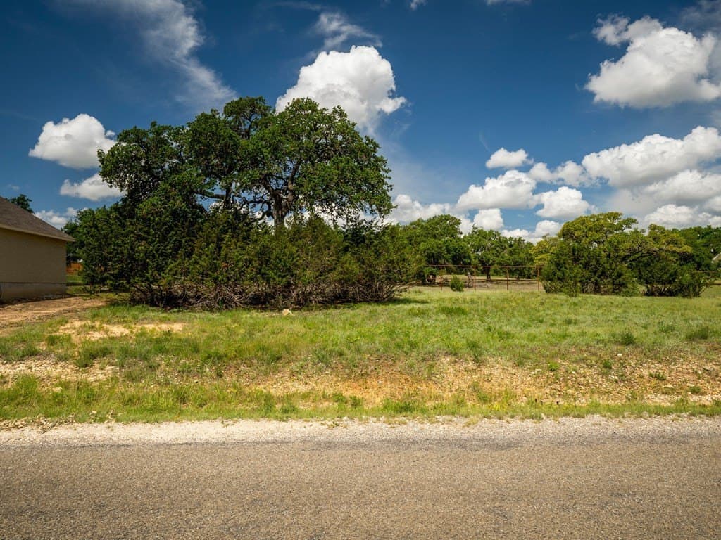 0.21 acres in Blanco County - photo 2