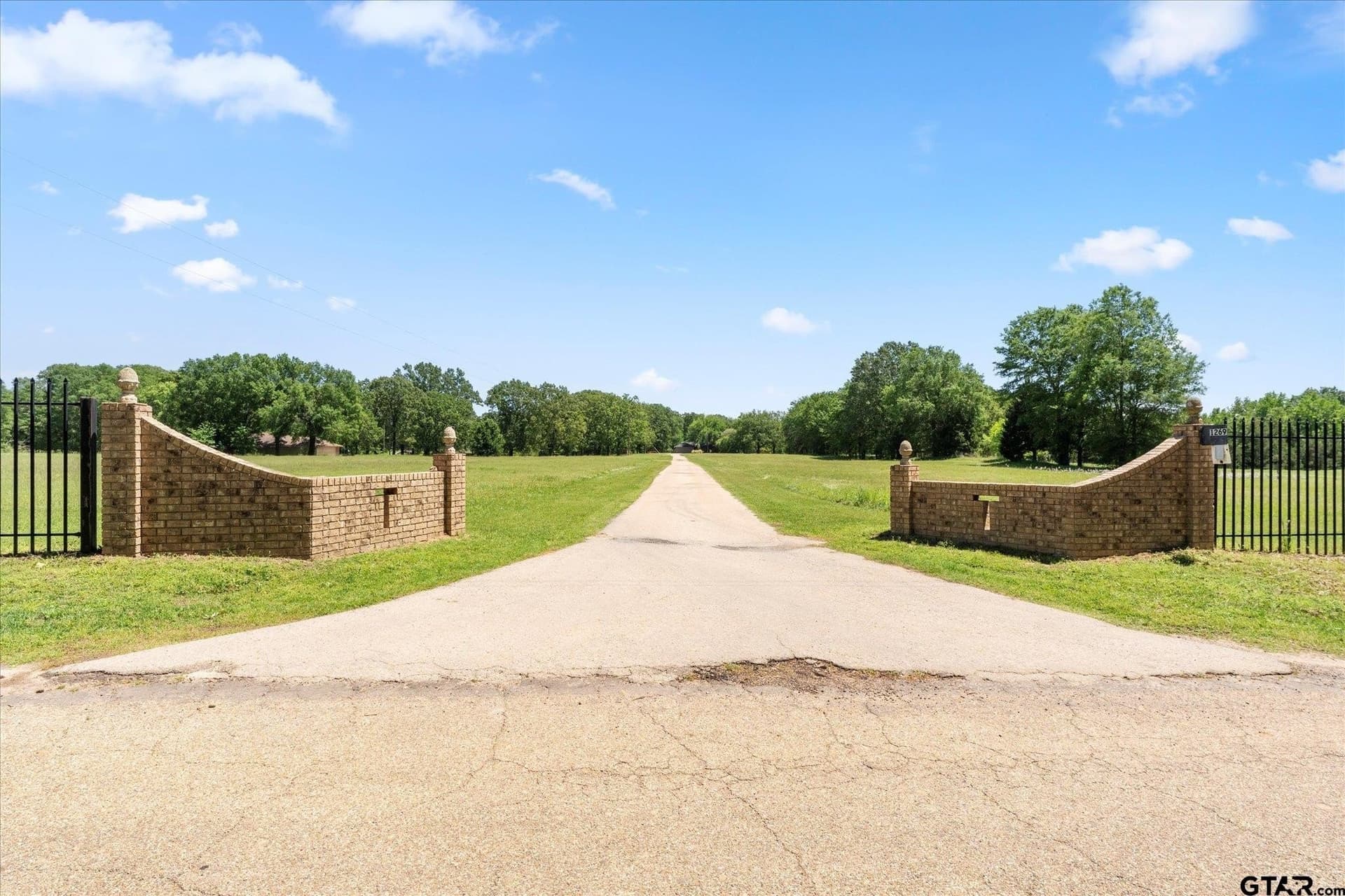 136 acres in Titus County - photo 2