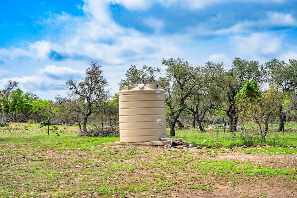 91.17 acres in Gillespie County - photo 20