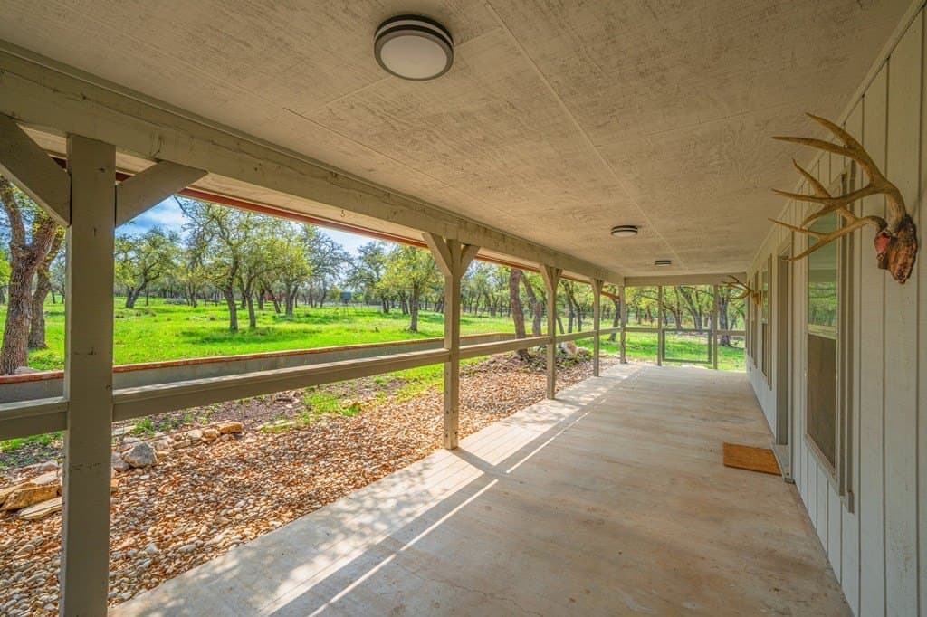 91.17 acres in Gillespie County gallery image 4