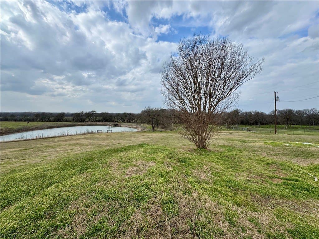 5.5 acres in McLennan County - photo 16