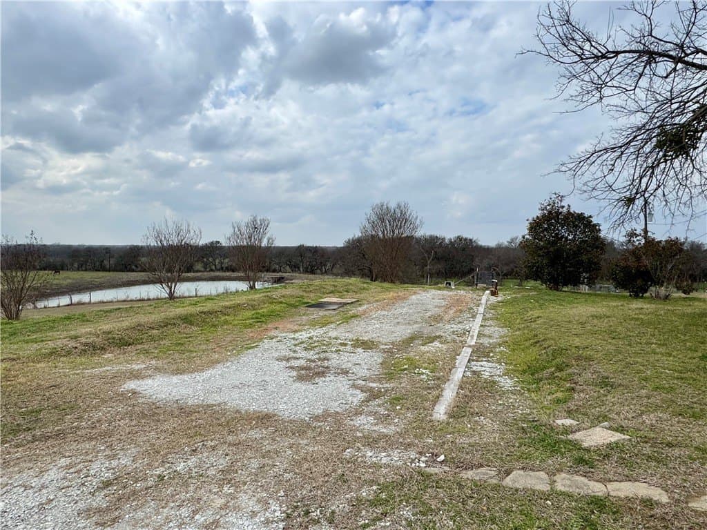 5.5 acres in McLennan County - photo 13