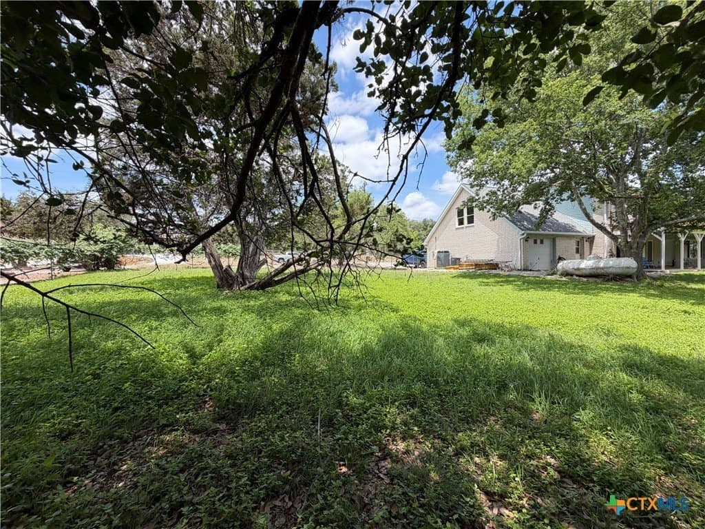 0.28 acres in Comal County - photo 19