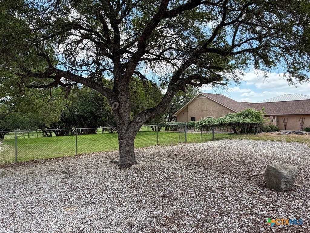 0.28 acres in Comal County - photo 20