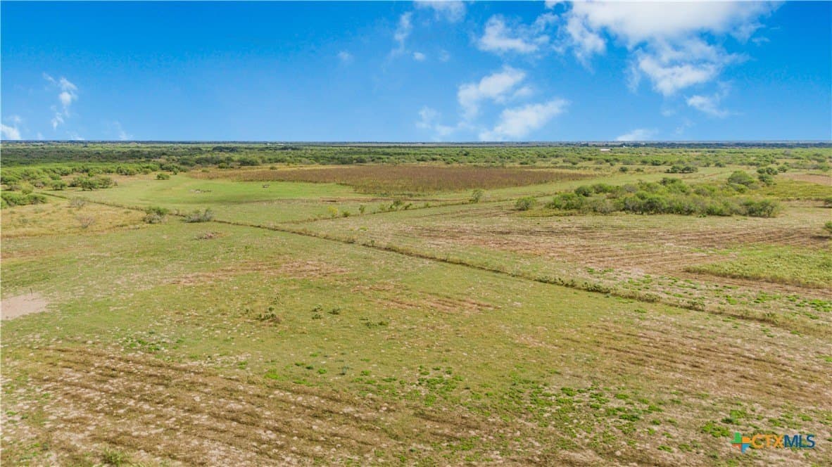 535 acres in Refugio County featured view
