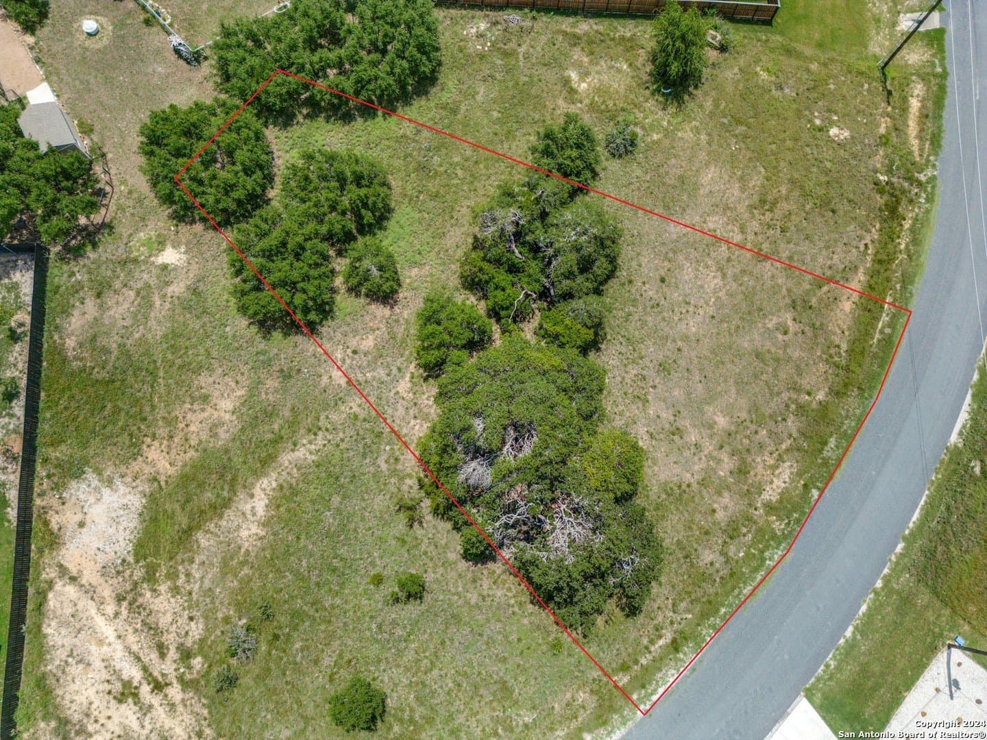 0.28 acres in Blanco County gallery image 3