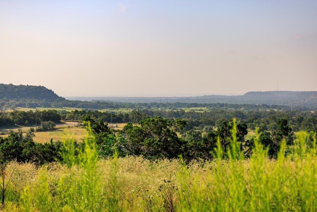 10 acres in Gillespie County - photo 2