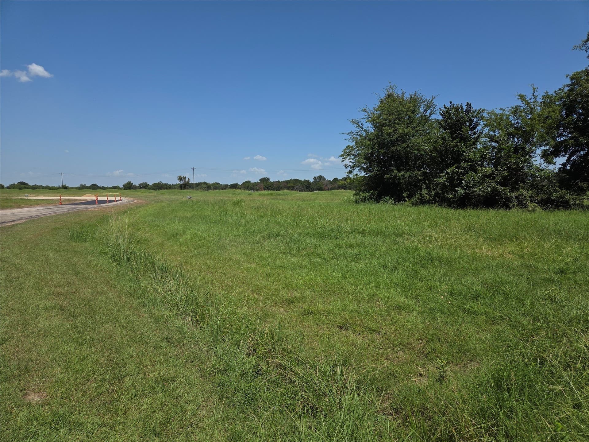 1.03 acres in Navarro County - photo 22