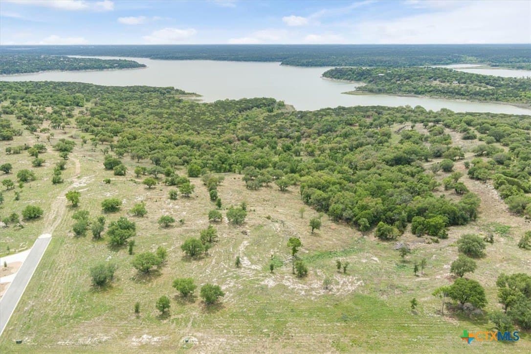 1.24 acres in Bell County gallery image 3