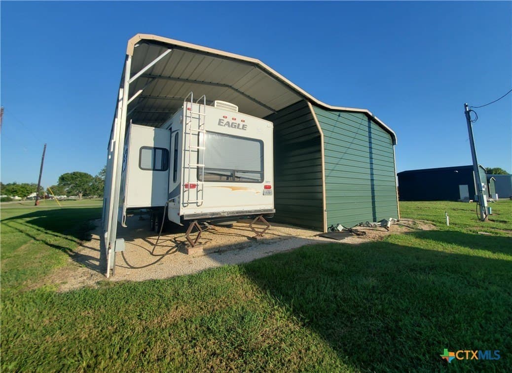 0.32 acres in Calhoun County - photo 4