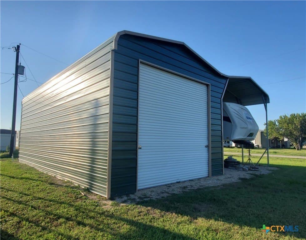 0.32 acres in Calhoun County - photo 2