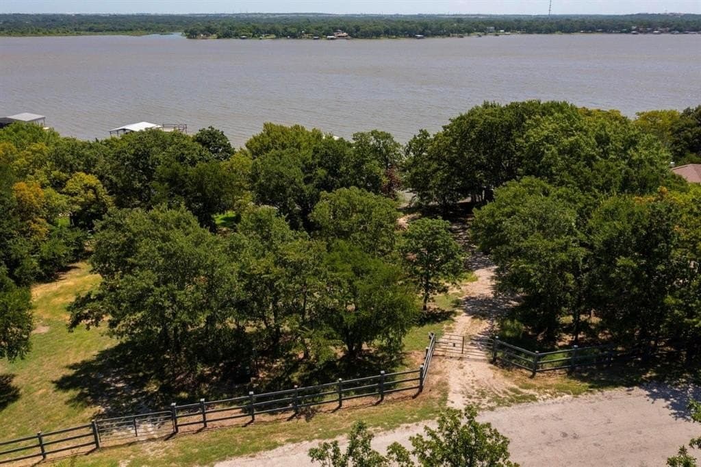 0.98 acres in Wise County featured view