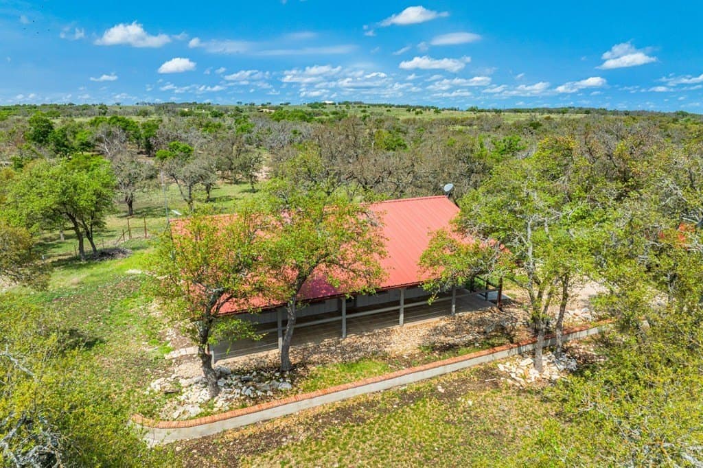 91.17 acres in Gillespie County - photo 3