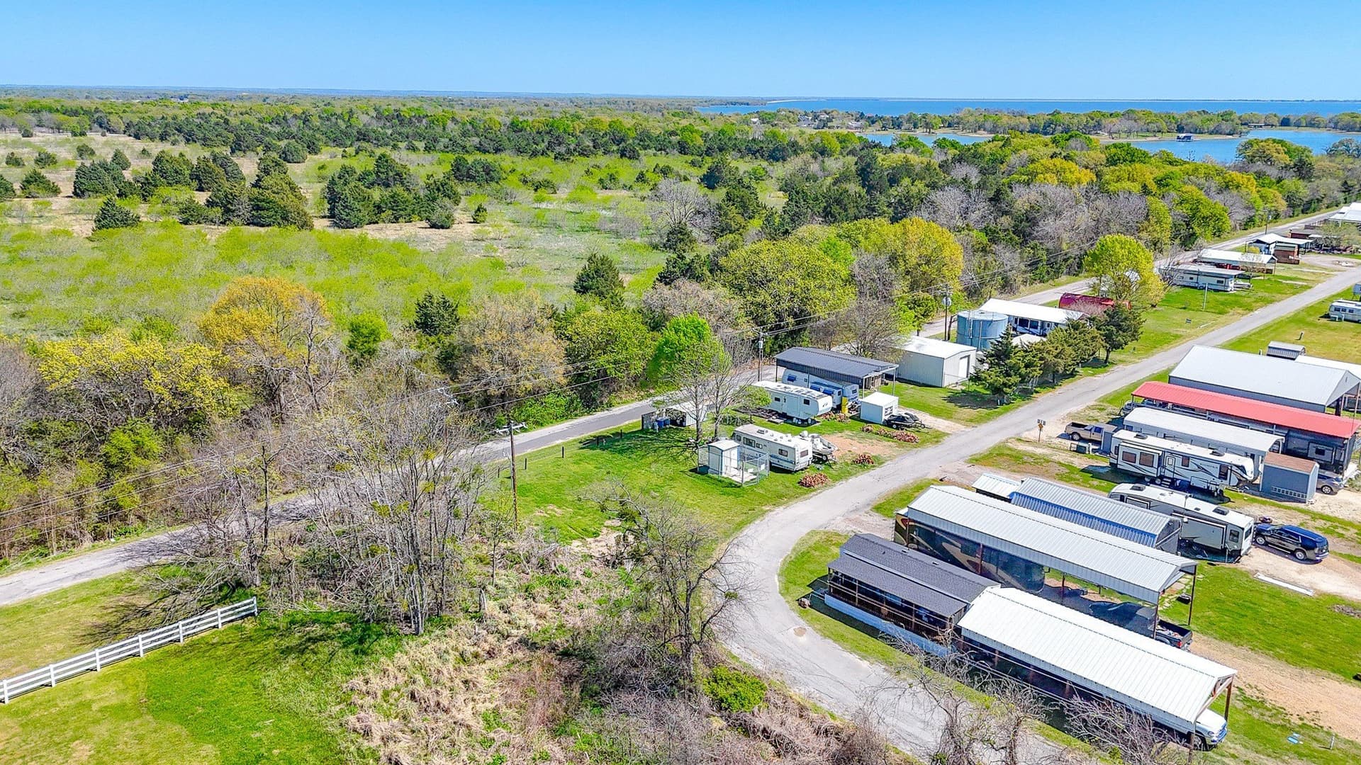 0.1 acres in Navarro County - photo 18