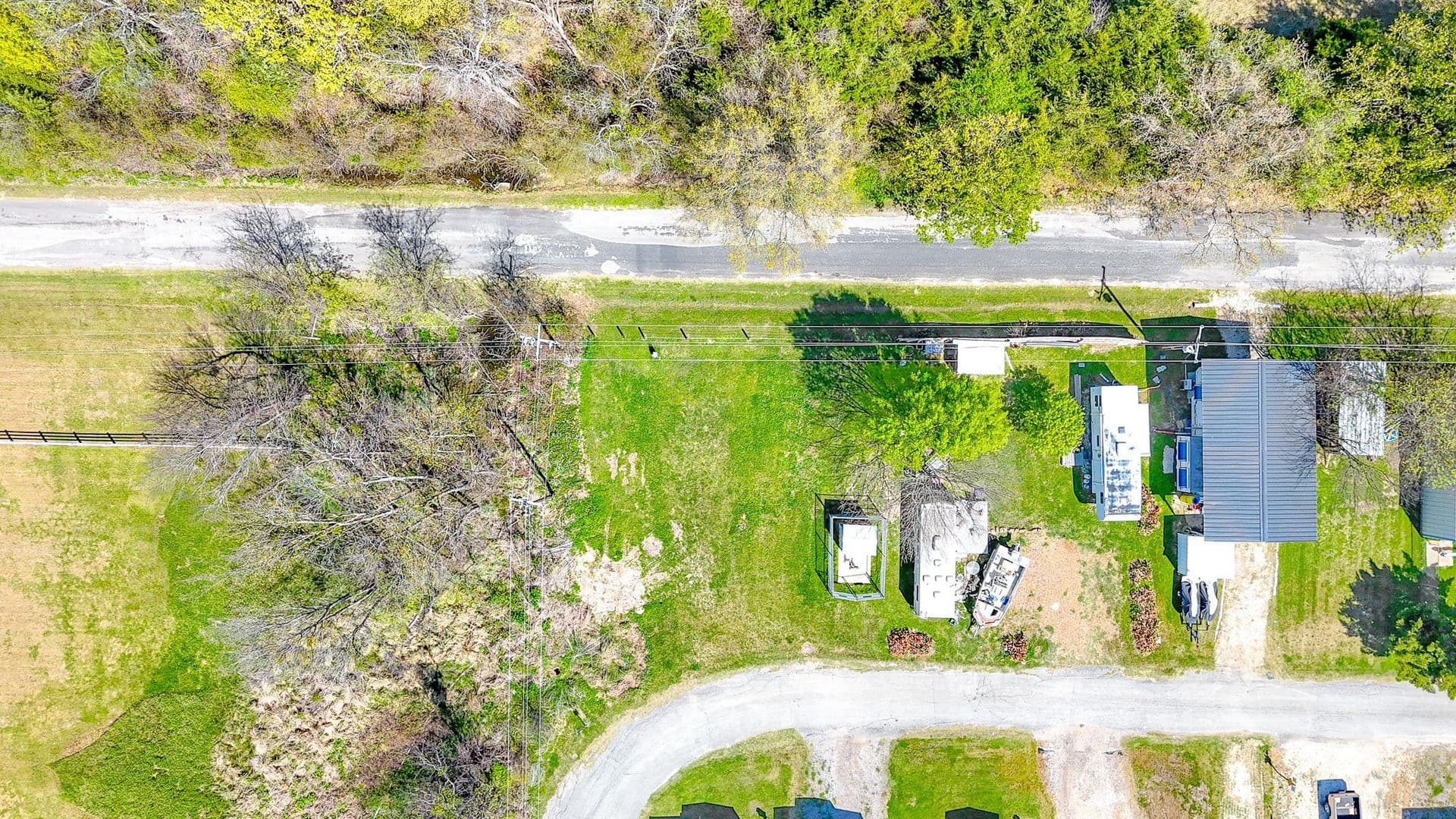 0.1 acres in Navarro County - photo 19