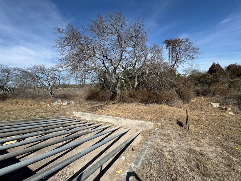 0.16 acres in Maverick County gallery image 3