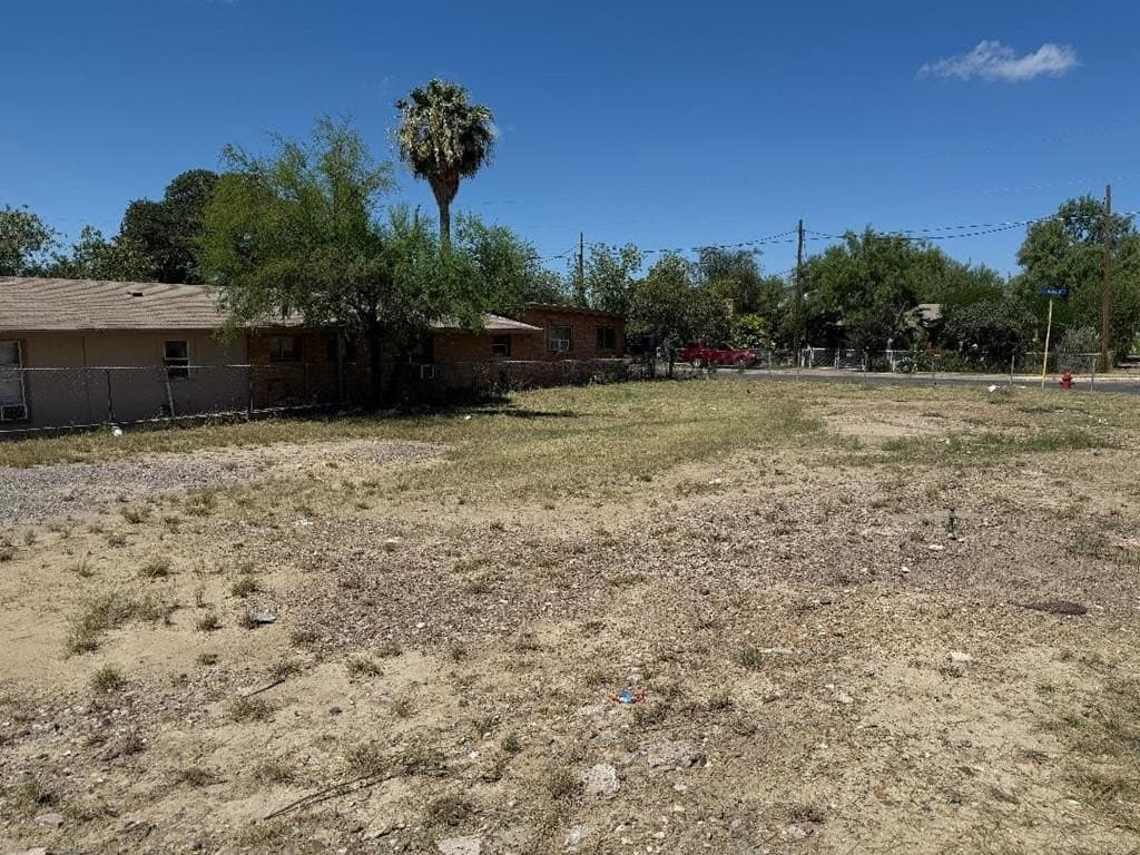 0.16 acres in Maverick County