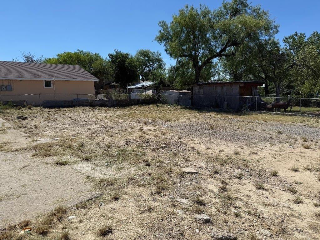 0.16 acres in Maverick County - photo 6