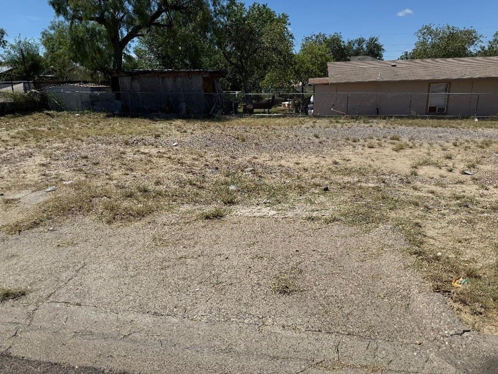 0.16 acres in Maverick County gallery image 3