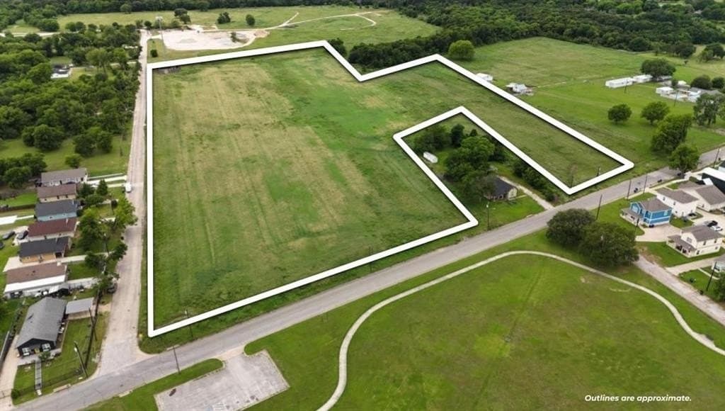 15.53 acres in McLennan County gallery image 2