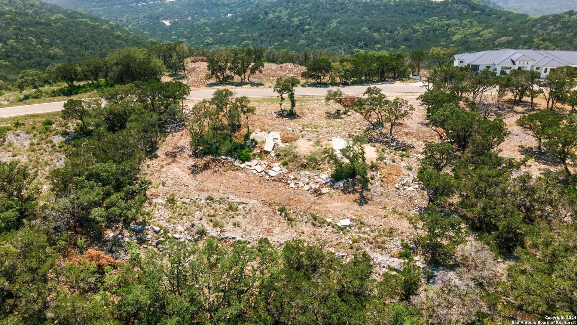2.13 acres in Medina County gallery image 4