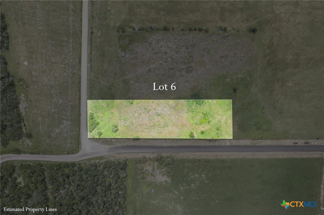 1.94 acres in Gonzales County featured view