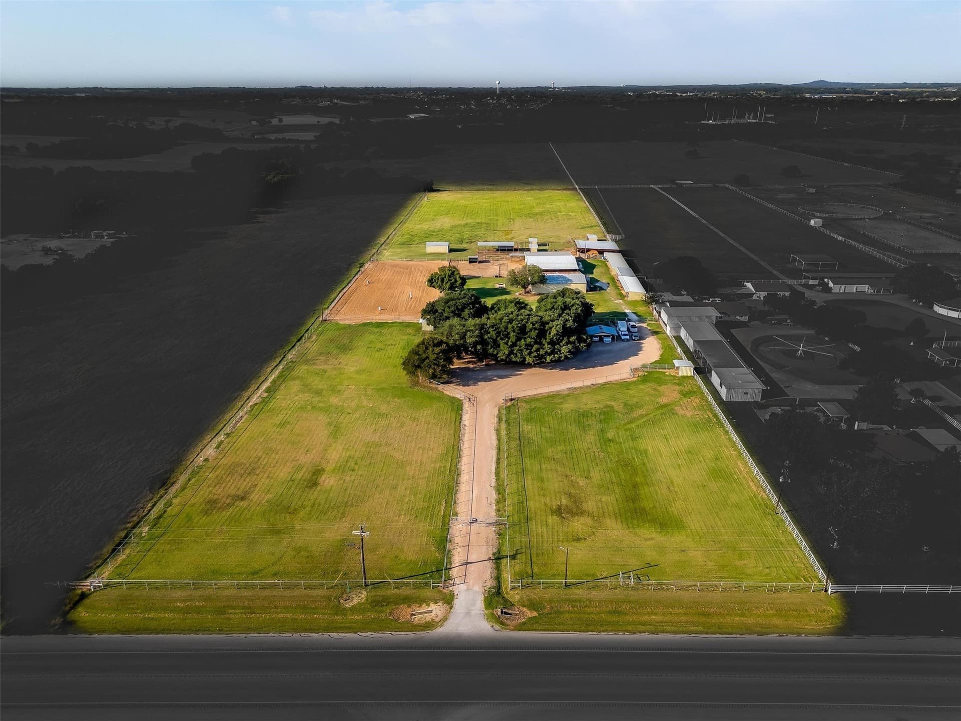 10 acres in Johnson County