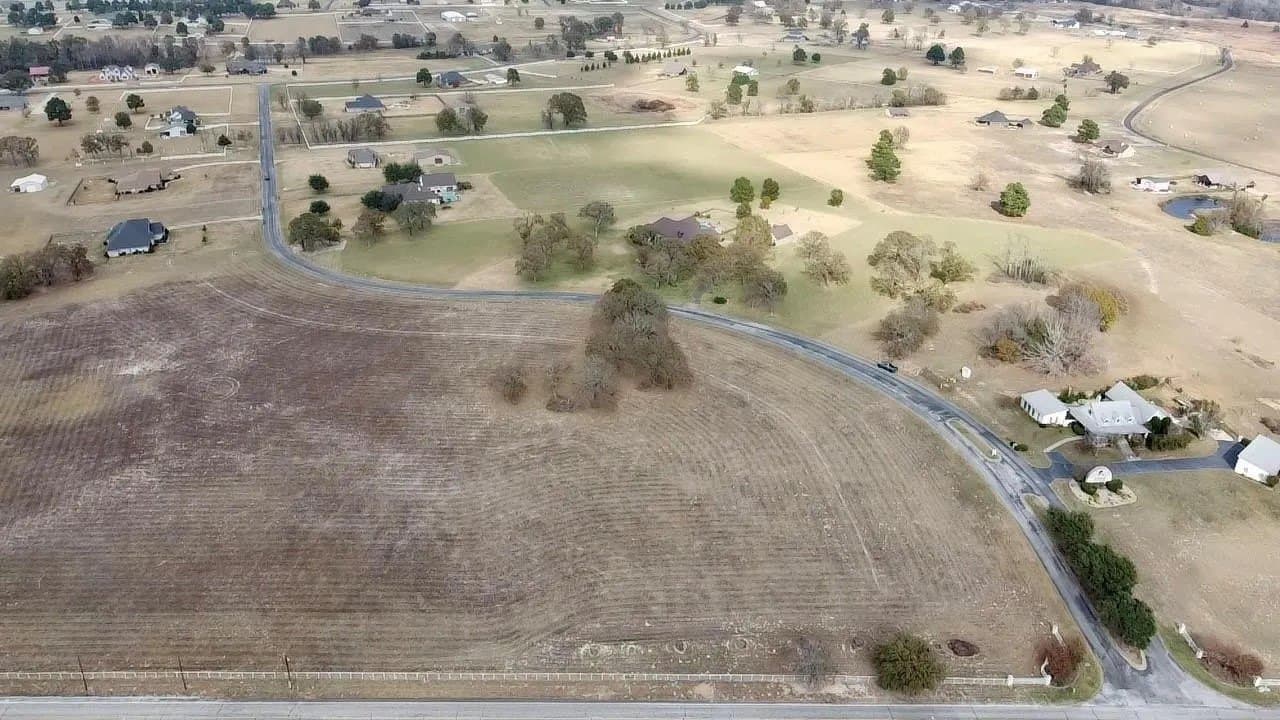 5.01 acres in Smith County - photo 12