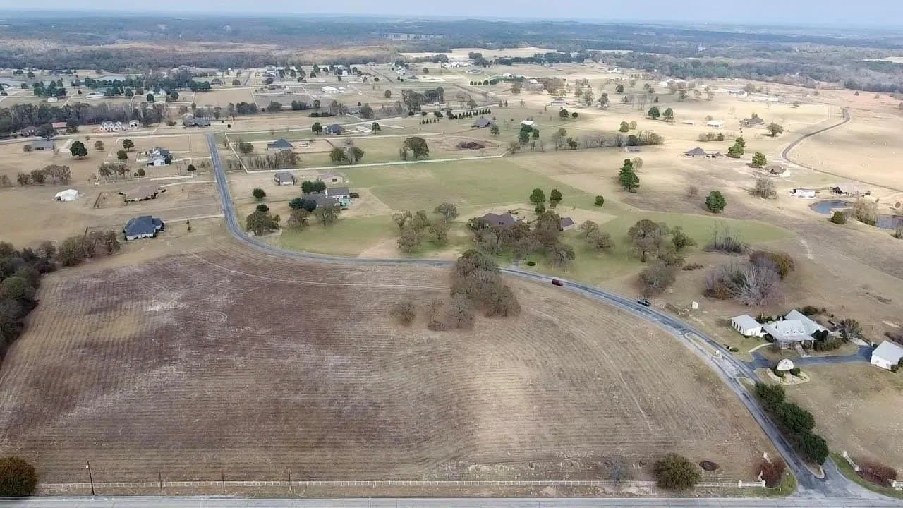 5.01 acres in Smith County - photo 13