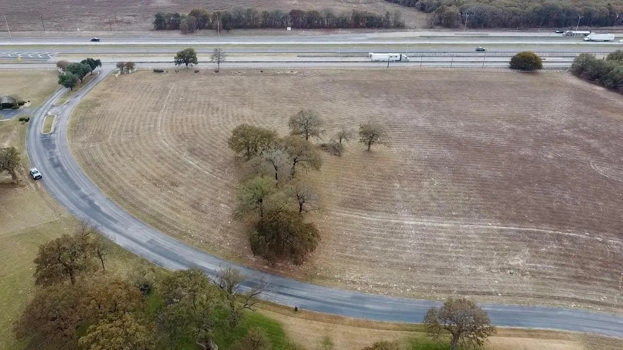 5.01 acres in Smith County - photo 18