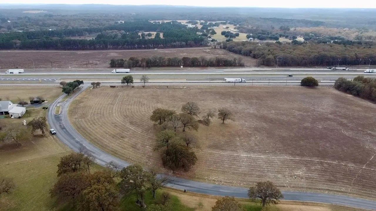 5.01 acres in Smith County - photo 17