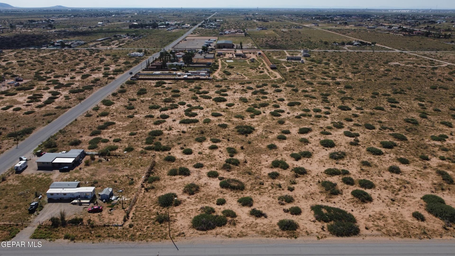 5 acres in El Paso County gallery image 2