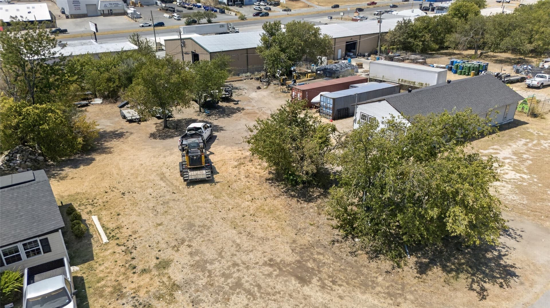 0.32 acres in Tarrant County - photo 5