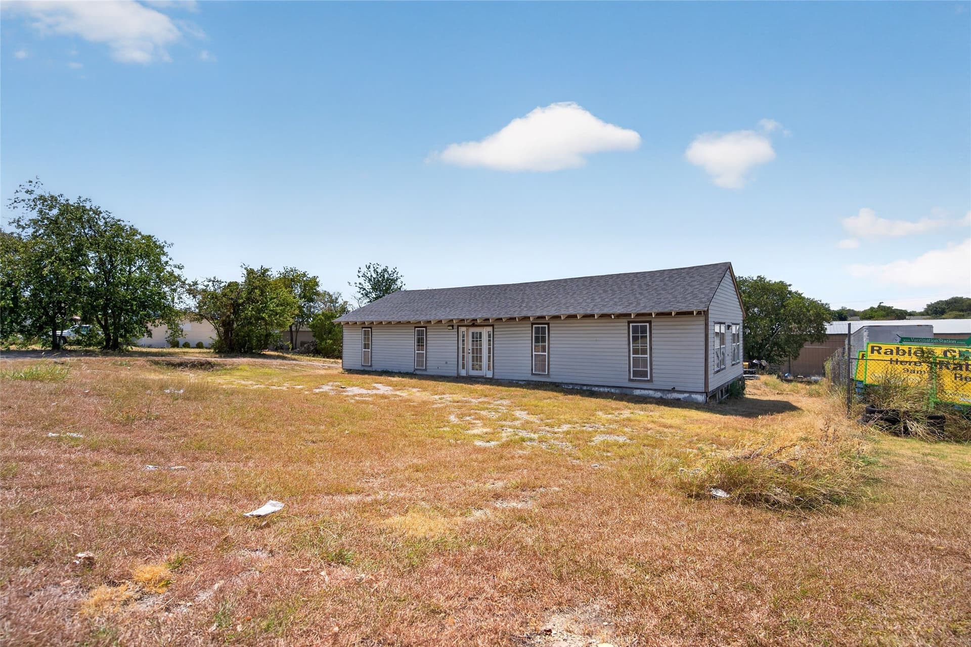 0.32 acres in Tarrant County - photo 7