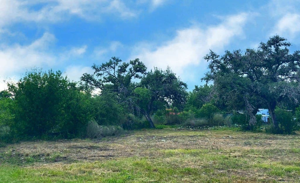0.48 acres in Real County - photo 8