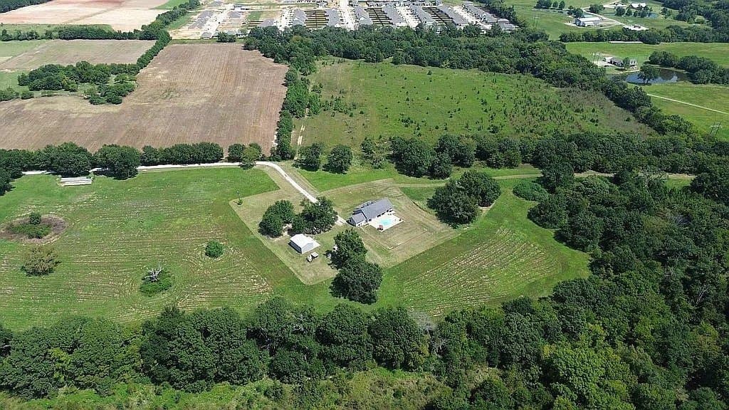 17.86 acres in Van Zandt County featured view