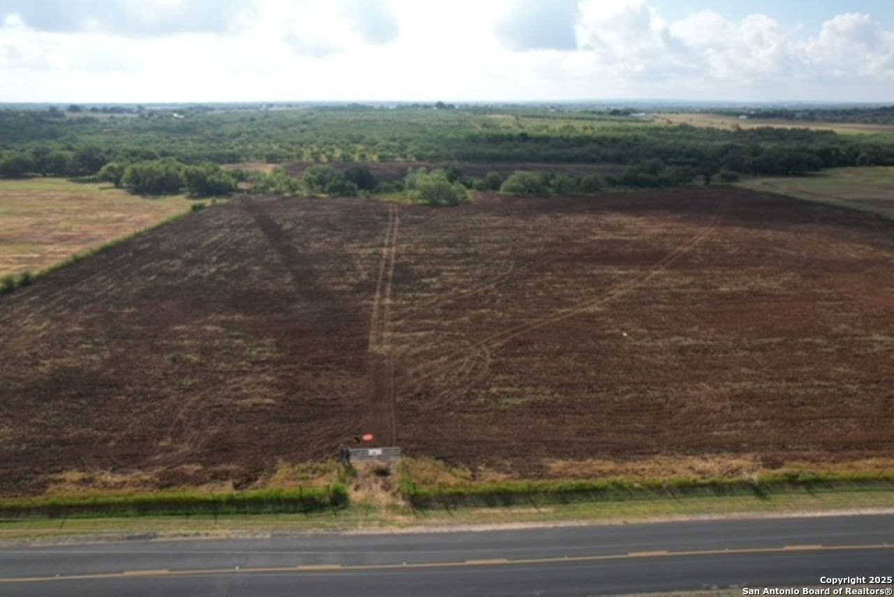 17 acres in Bexar County - photo 4