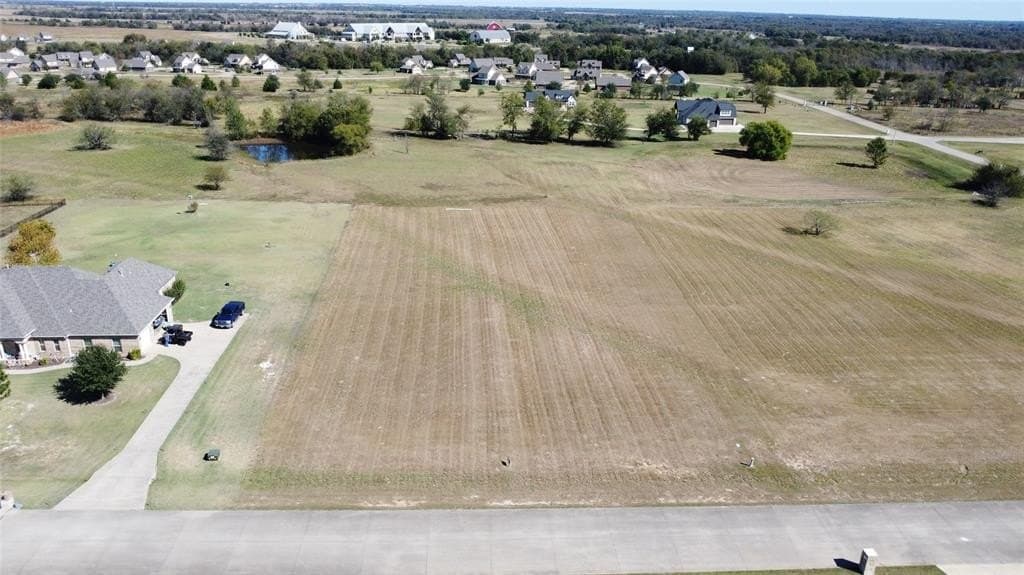 1.12 acres in Kaufman County