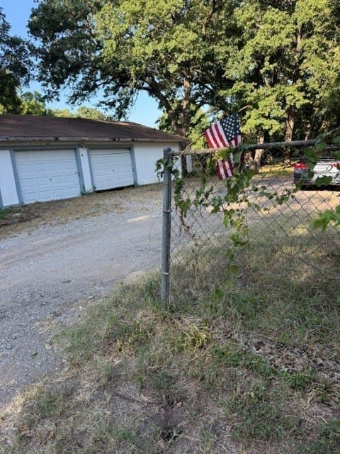 1 acres in Tarrant County - photo 8