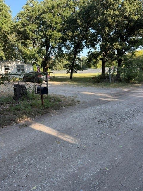 1 acres in Tarrant County - photo 4