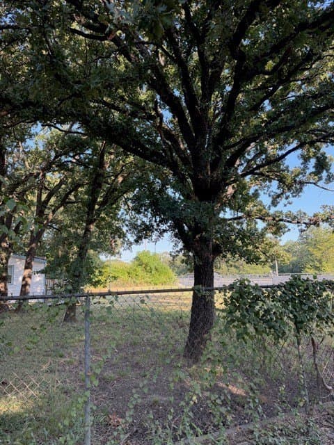 1 acres in Tarrant County - photo 13