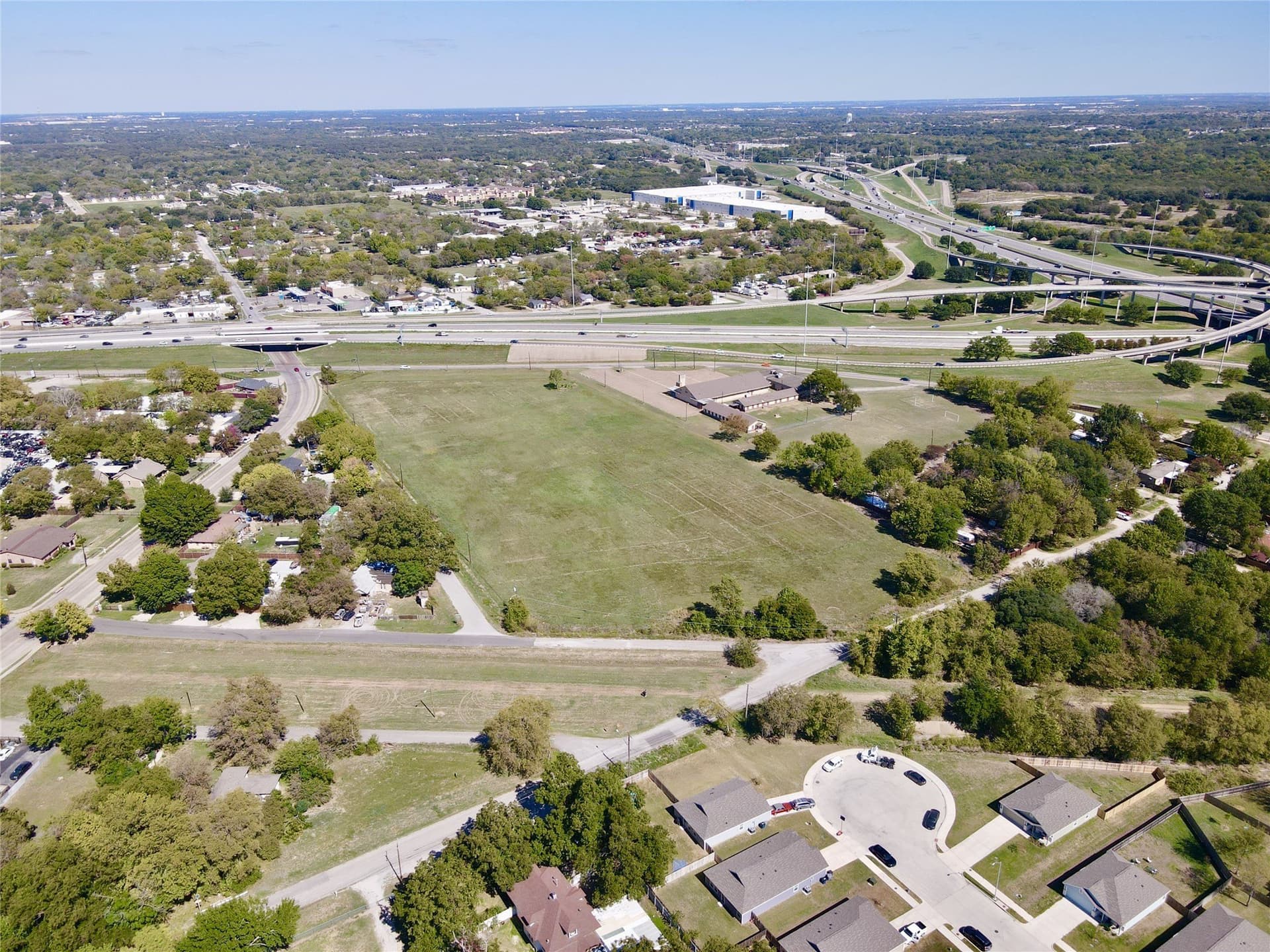 8.53 acres in Dallas County gallery image 2