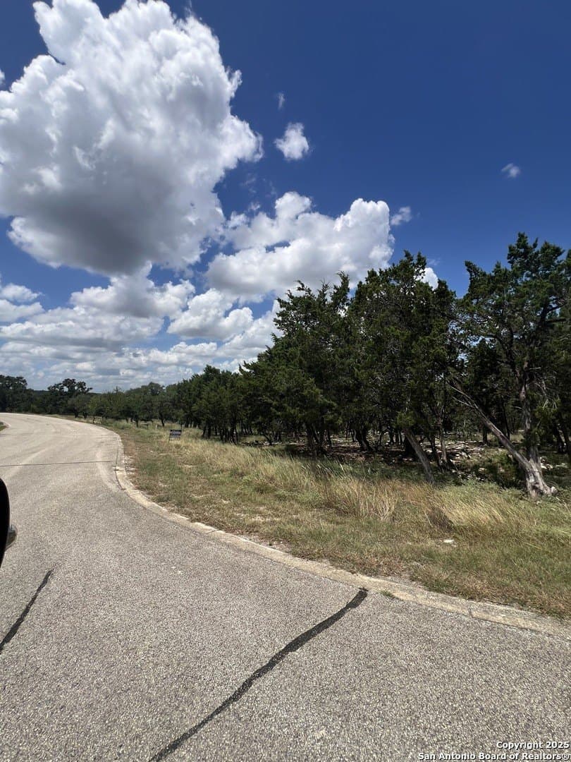 1.42 acres in Comal County - photo 33