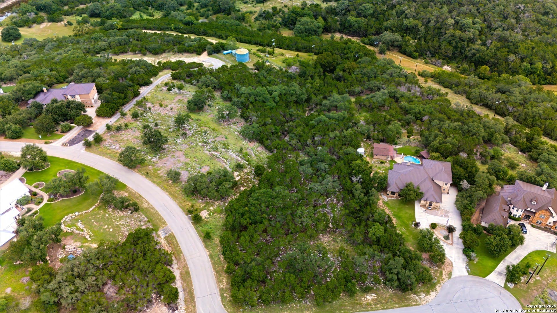 1.42 acres in Comal County - photo 26